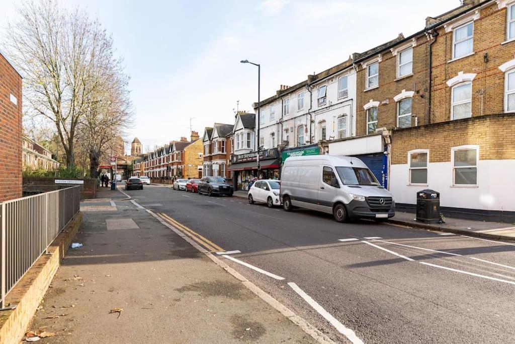Parkside Stay North London - Victoria Line 외부 사진